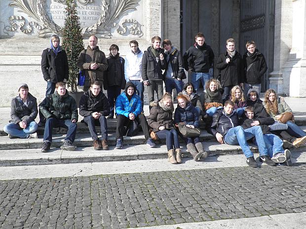 und wieder hei�t es Platz nehmen!